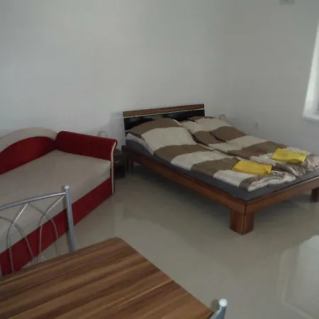 Apartman Silver Zadiel Exterior photo