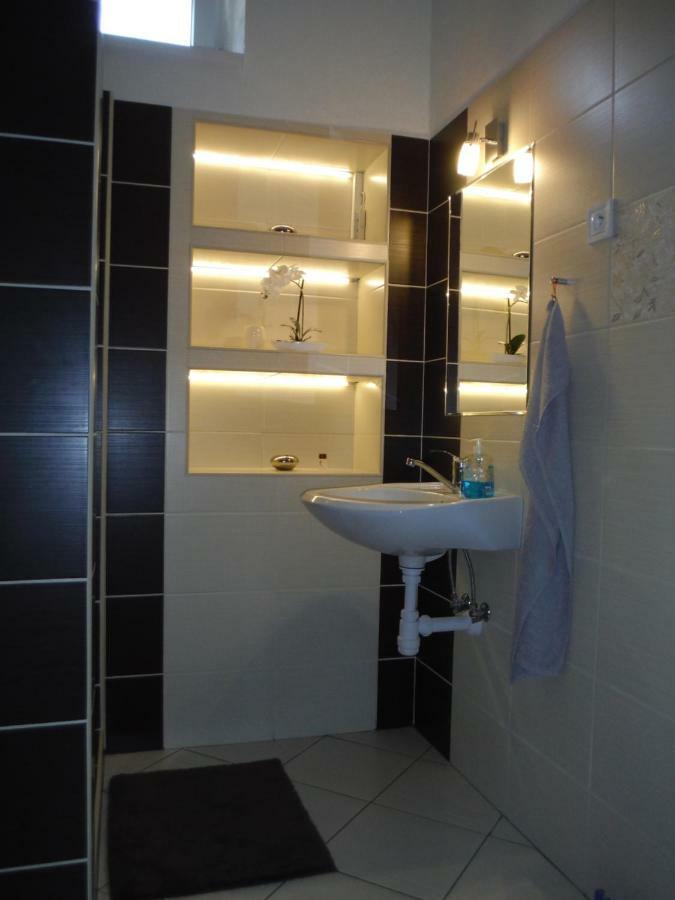 Apartment Silver