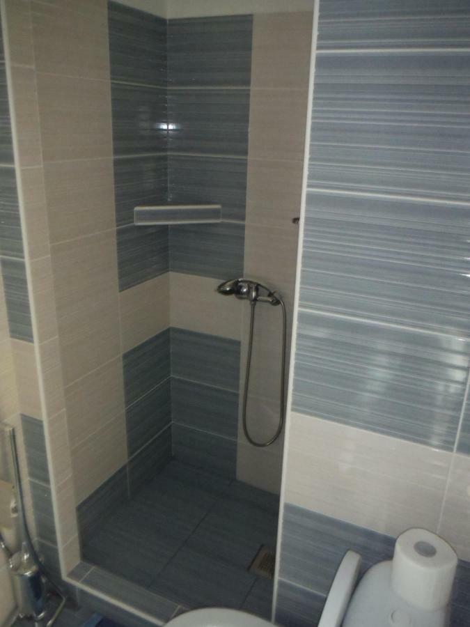 Apartment Silver *